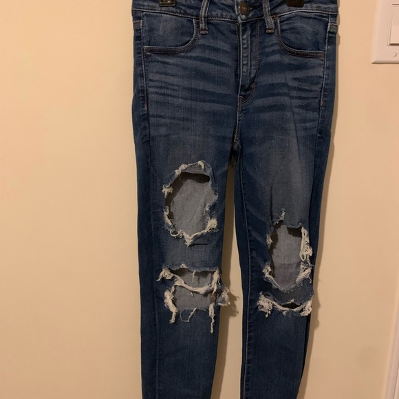 American Eagle Ripped skinny jeans - size 03 - Picture 2 of 3